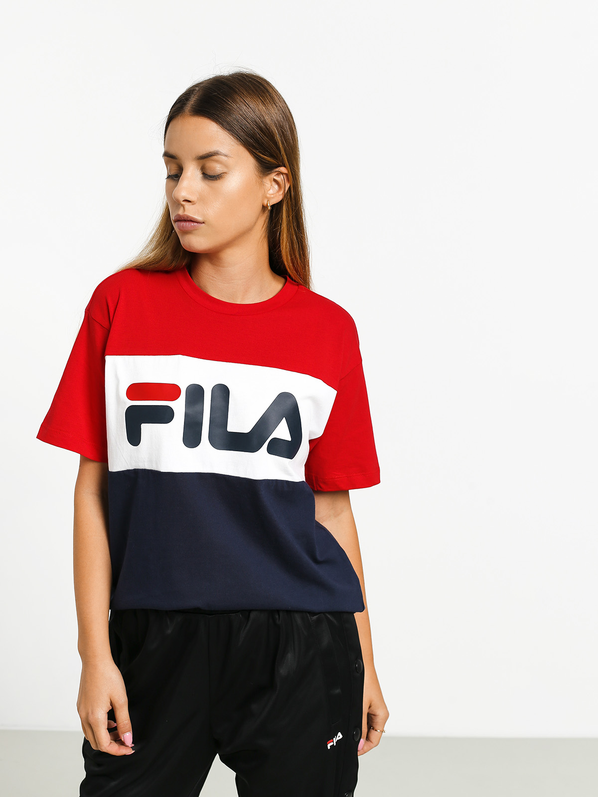 tricou fila